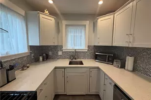 101 Lacrosse St, Pittsburgh, PA 15218 - Photo 12