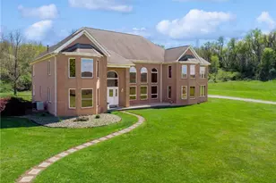 377 Orange Ln, Derry Township, PA 15650 - Photo 2