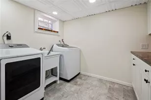 333 Redwood St, Pittsburgh, PA 15210 - Photo 24