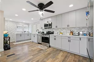 333 Redwood St, Pittsburgh, PA 15210 - Photo 8