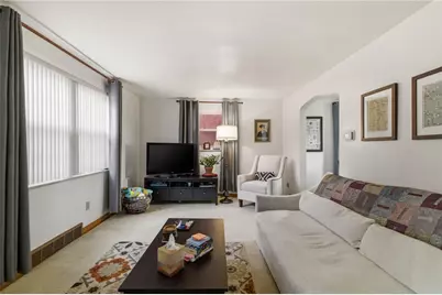 1136 Peermont Ave #1, Pittsburgh, PA 15216 - Photo 6