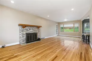 1274 Overlook Dr, North Franklin Township, PA 15301 - Photo 4