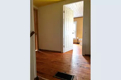 313 E Church Ave, Dayton Boro, PA 16222 - Photo 18