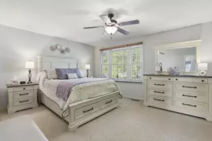 395 Jubilee Dr, Cecil, PA 15017 - Photo 16
