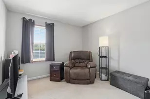 395 Jubilee Dr, Cecil, PA 15017 - Photo 22