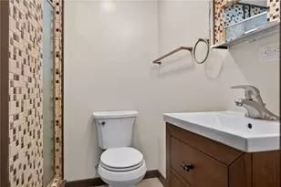 3816 Fleetwood Dr, West Mifflin, PA 15122 - Photo 24