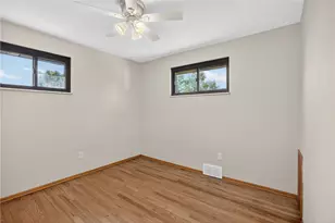 3816 Fleetwood Dr, West Mifflin, PA 15122 - Photo 14