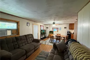 210 E 14th St, Saint Clair Township, PA 15944 - Photo 6