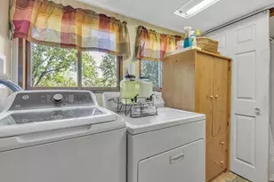 6437 Tuscarawas Rd, Ohioville, PA 15059 - Photo 16