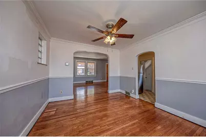 121 W Stanton Ct, Pittsburgh, PA 15201 - Photo 8