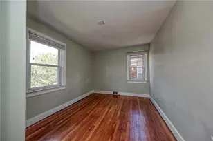 121 W Stanton Ct, Pittsburgh, PA 15201 - Photo 12
