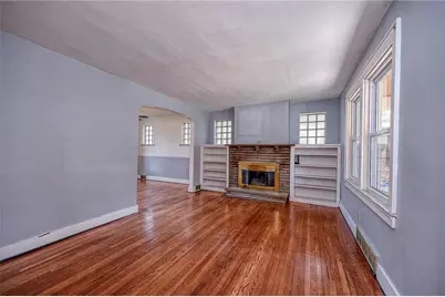 121 W Stanton Ct, Pittsburgh, PA 15201 - Photo 4