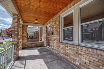 121 W Stanton Ct, Pittsburgh, PA 15201 - Photo 2