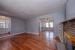 121 W Stanton Ct, Pittsburgh, PA 15201 - Photo 6