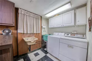 215 Amherst Rd, Pittsburgh, PA 15116 - Photo 22