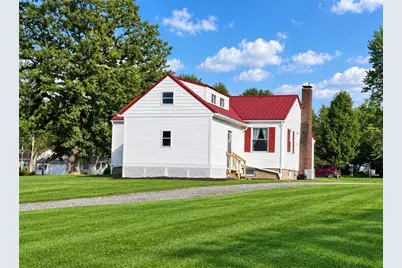 2017 Eastbrook Road, Hickory Township, PA 16101 - Photo 4