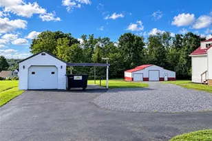 2017 Eastbrook Rd, Hickory Township, PA 16101 - Photo 2