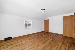 1134 Peermont Ave, Pittsburgh, PA 15216 - Photo 18