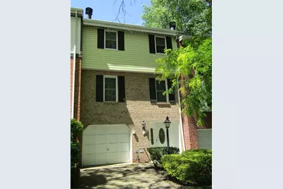 152 Aberdeen Dr, Pittsburgh, PA 15237 - Photo 2