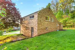 3975 Green Valley Dr, Hampton, PA 15116 - Photo 38