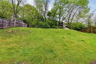 305 Victoria Dr, Monroeville, PA 15146 - Photo 38