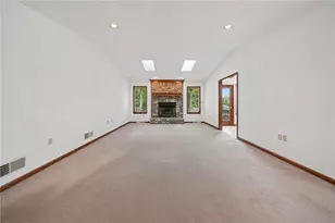 125 Cool Springs Ln, Penn Twp, PA 15636 - Photo 6
