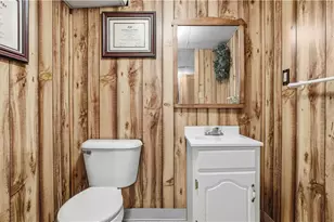 32 Herbst Rd, Kennedy Township, PA 15108 - Photo 38