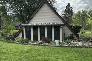 188 Township Dr, South Union Township, PA 15401 - Photo 12