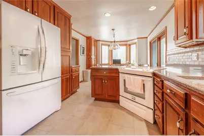 571 Seventh St, Sharpsville, PA 16150 - Photo 2