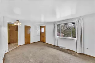 237 Byron Rd, Ross Twp, PA 15237 - Photo 6