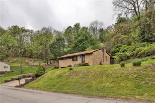 237 Byron Rd, Ross Twp, PA 15237 - Photo 2