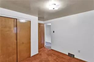 237 Byron Rd, Ross Twp, PA 15237 - Photo 14