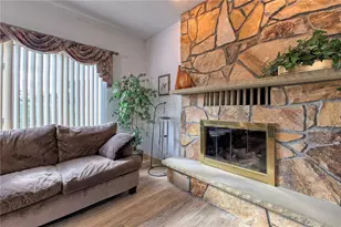 131 Mt Vernon Dr, Elizabeth Twp/Boro, PA 15135 - Photo 6
