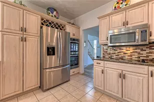 131 Mt Vernon Dr, Elizabeth Twp/Boro, PA 15135 - Photo 10