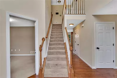 699 Surfside Dr, Pittsburgh, PA 15239 - Photo 4