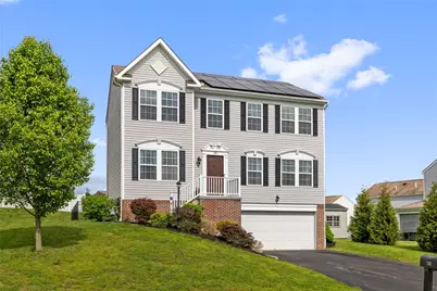 218 Horse Shoe Dr, Findlay Township, PA 15026 - Photo 1