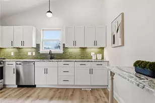1709 Buena Vista St, Pittsburgh, PA 15212 - Photo 18