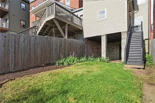 1709 Buena Vista St, Pittsburgh, PA 15212 - Photo 32