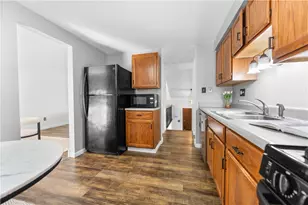 228 Horseshoe Cir, South Fayette, PA 15017 - Photo 10
