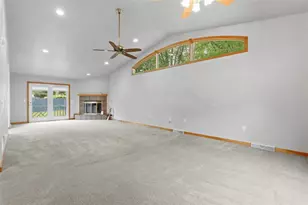2757 Edith St, Lower Burrell, PA 15068 - Photo 4