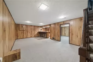 2125 Berkshire Dr, Monroeville, PA 15146 - Photo 32
