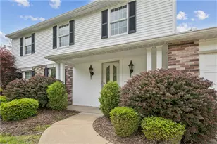 2125 Berkshire Dr, Monroeville, PA 15146 - Photo 2