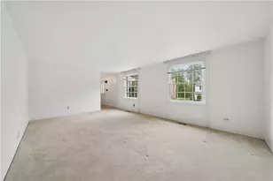 2125 Berkshire Dr, Monroeville, PA 15146 - Photo 8