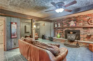 143 Charity Dr, Center Township, PA 15001 - Photo 32