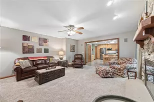 3819 Hill Rd, Hampton, PA 15101 - Photo 14