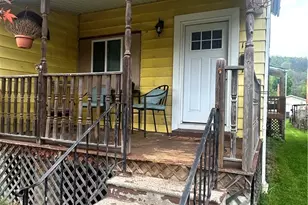 121 Elizabeth Ave, Evans City, PA 16033 - Photo 2