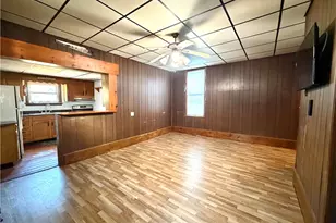 121 Elizabeth Ave, Evans City, PA 16033 - Photo 8
