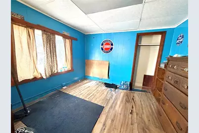 121 Elizabeth Ave, Evans City, PA 16033 - Photo 18