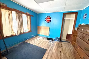 121 Elizabeth Ave, Evans City, PA 16033 - Photo 18