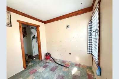 121 Elizabeth Ave, Evans City, PA 16033 - Photo 20